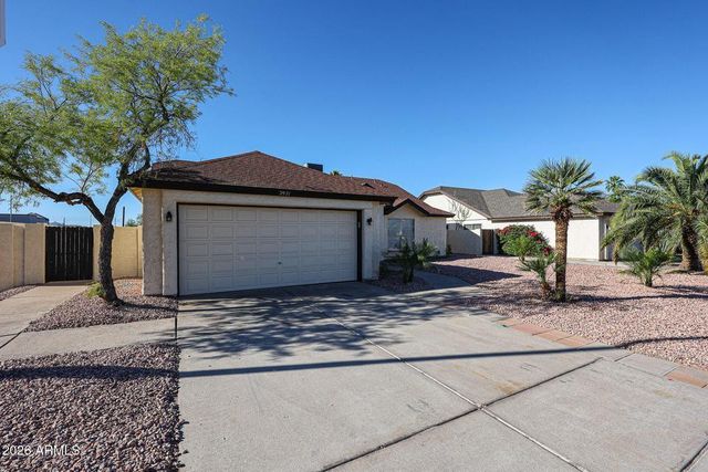 3951 E Waltann Lane, Phoenix, AZ 85032