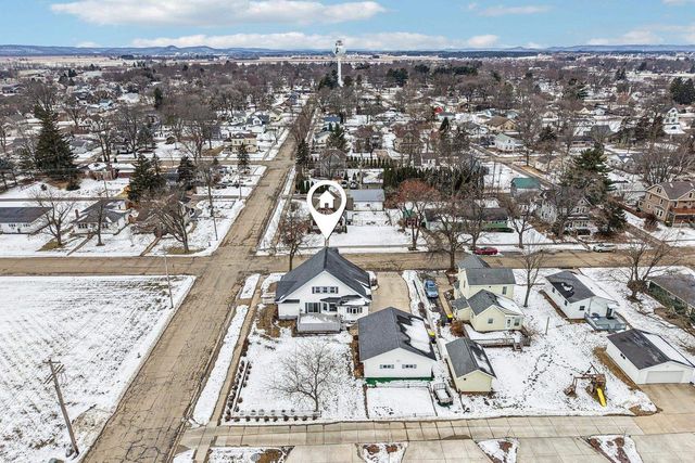 513 Polk Street, Sauk City, WI 53583