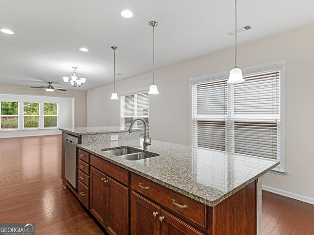 502 Beautyberry Drive, Griffin, GA 30223