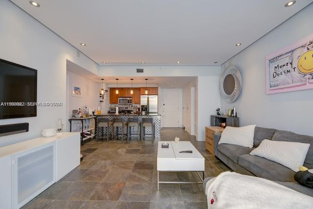 4100 Salzedo St 509, Coral Gables, FL 33146