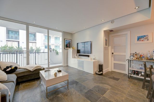 4100 Salzedo St 509, Coral Gables, FL 33146