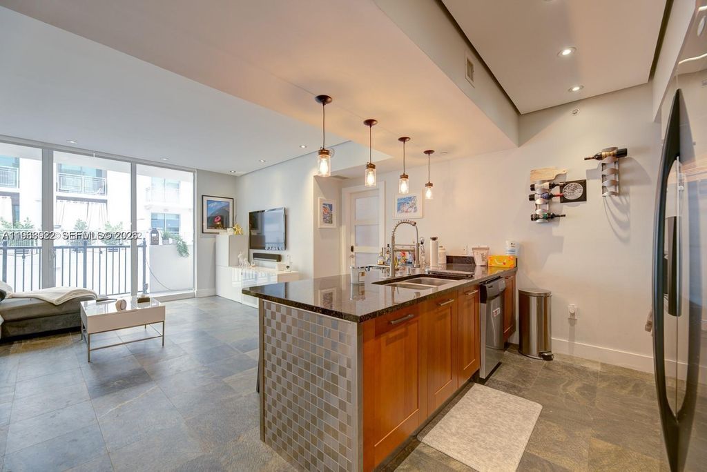 4100 Salzedo St 509, Coral Gables, FL 33146