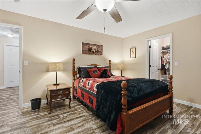 9165 W Alderberry Dr, Boise, ID 83709