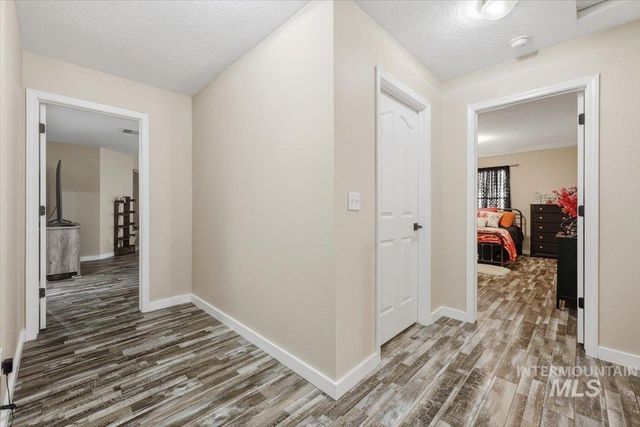 9165 W Alderberry Dr, Boise, ID 83709