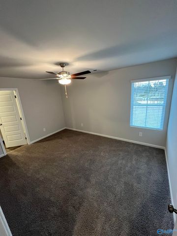 154 Olde Hearth Road, New Market, AL 35761