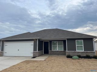 154 Olde Hearth Road, New Market, AL 35761