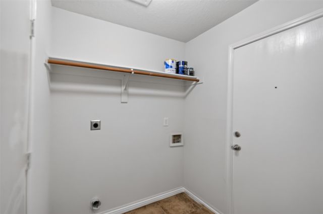 3312 Knoll Trail, Balch Springs, TX 75180