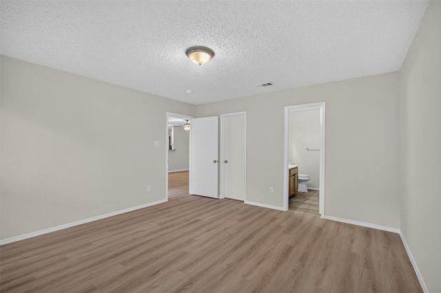 3312 Knoll Trail, Balch Springs, TX 75180