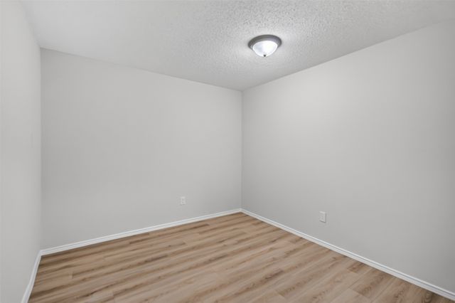 3312 Knoll Trail, Balch Springs, TX 75180