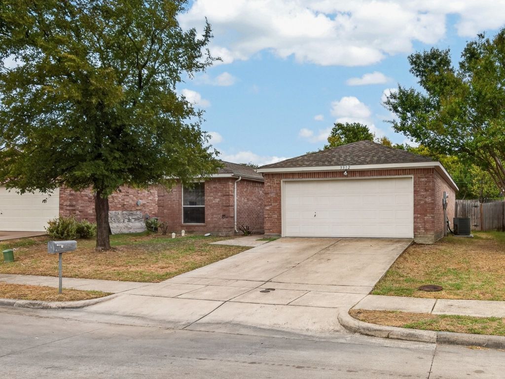 3312 Knoll Trail, Balch Springs, TX 75180
