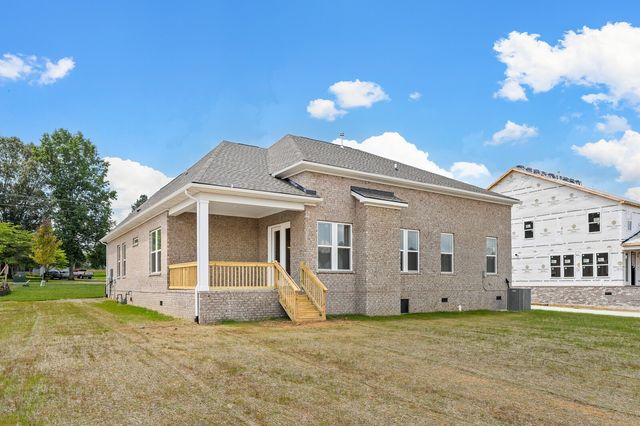 7503 Old Nashville Rd, Fairview, TN 37062