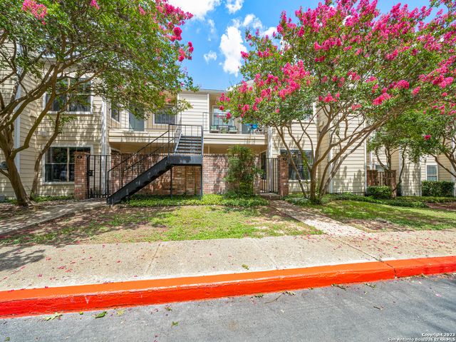 11610 Vance Jackson Rd Apt 413, San Antonio, TX 78230