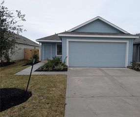 18816 Loom Drive, Conroe, TX 77306