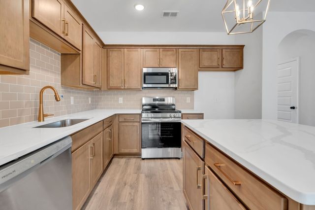 346 Twig PVT Court, Hendersonville, TN 37075