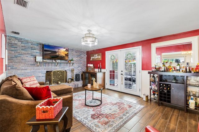 1103 RIDGEFIELD DRIVE, Valrico, FL 33594