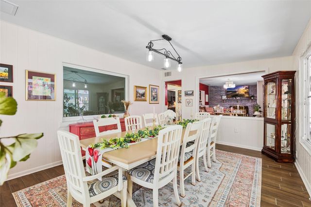 1103 RIDGEFIELD DRIVE, Valrico, FL 33594