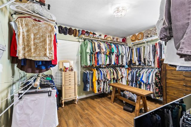1103 RIDGEFIELD DRIVE, Valrico, FL 33594