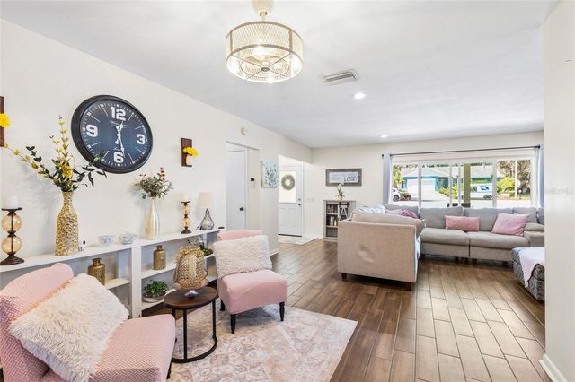 1103 RIDGEFIELD DRIVE, Valrico, FL 33594