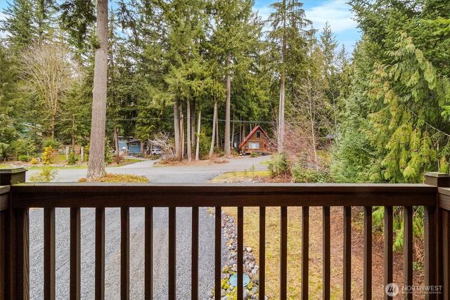 19040 Glacier Rim Dr, Glacier, WA 98244
