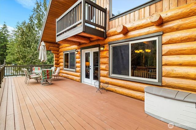 19040 Glacier Rim Dr, Glacier, WA 98244