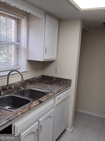 615 GARDEN WALK Drive, Stone Mountain, GA 30083