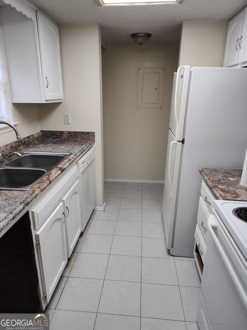 615 GARDEN WALK Drive, Stone Mountain, GA 30083