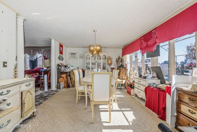 242 Evergreen Drive, Bayville, NJ 08721