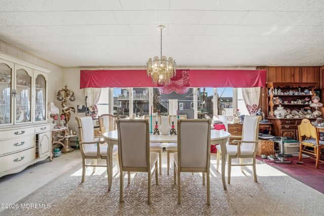 242 Evergreen Drive, Bayville, NJ 08721