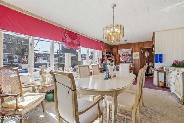 242 Evergreen Drive, Bayville, NJ 08721