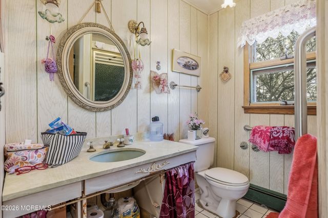 242 Evergreen Drive, Bayville, NJ 08721