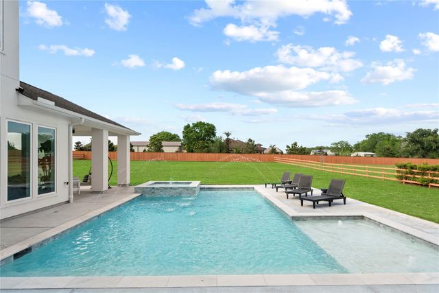 29526 Circle S Ranch Trail, Fulshear, TX 77406