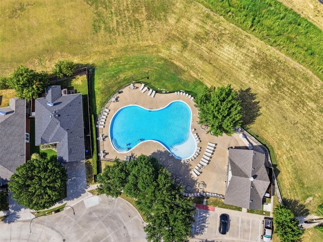 1445 Broken Spoke Court, Fort Worth, TX 76131