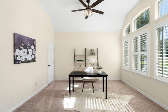 691 Broken Lance DR, Dripping Springs, TX 78620