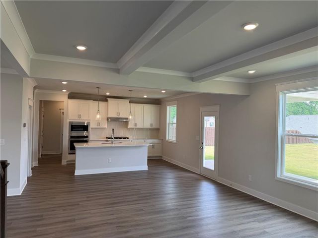 1078 Hawkins Creek Drive, Jefferson, GA 30549