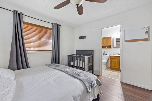 1029 N Gowdy Street, Visalia, CA 93292