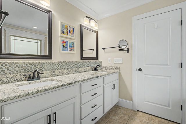 6712 Stepherly Way, Holly Springs, NC 27540