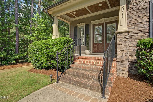 6712 Stepherly Way, Holly Springs, NC 27540