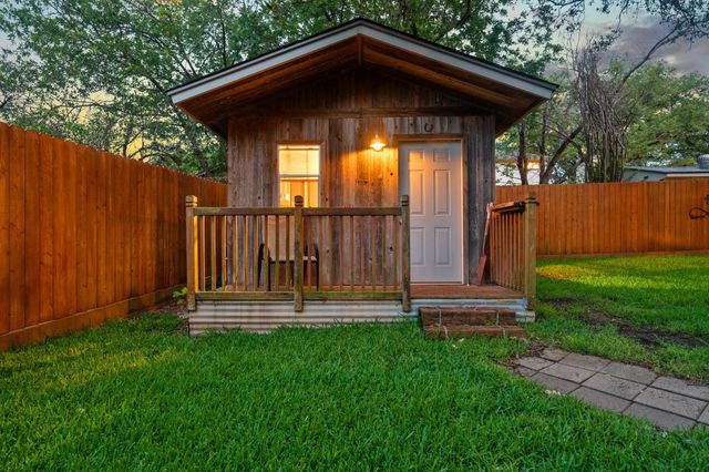 805 Angleton CV, Austin, TX 78748