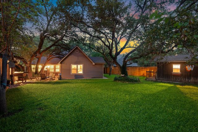 805 Angleton CV, Austin, TX 78748