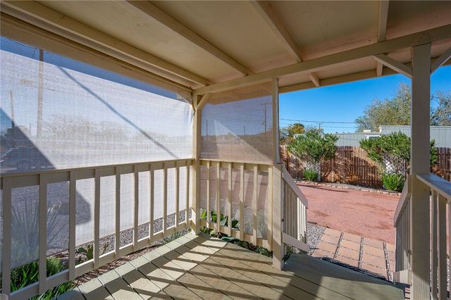 3707 E Diagonal Way, Kingman, AZ 86409