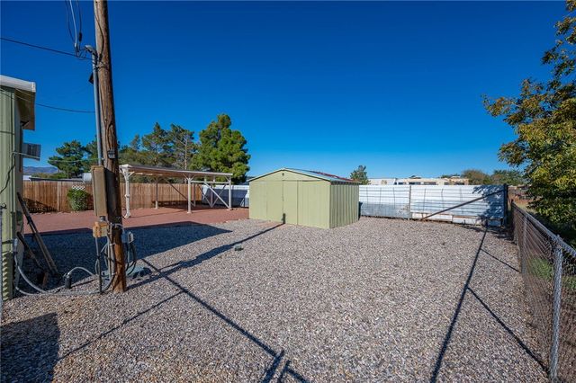 3707 E Diagonal Way, Kingman, AZ 86409