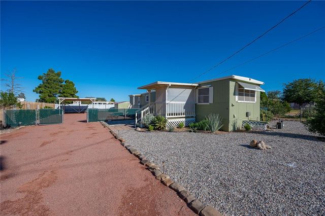 3707 E Diagonal Way, Kingman, AZ 86409