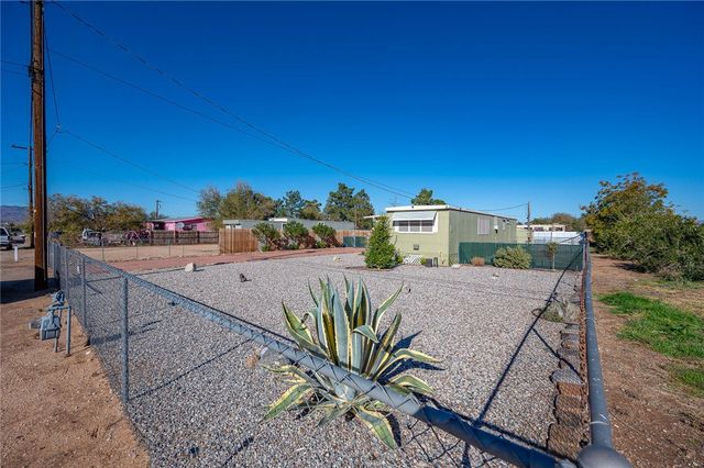 3707 E Diagonal Way, Kingman, AZ 86409