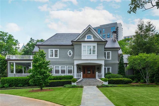 210 Peachtree Circle NE, Atlanta, GA 30309