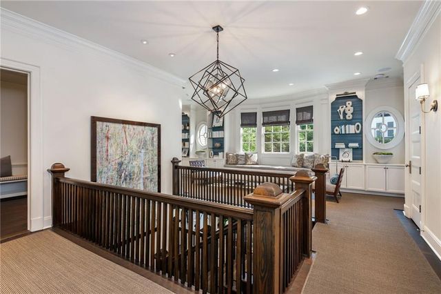 210 Peachtree Circle NE, Atlanta, GA 30309