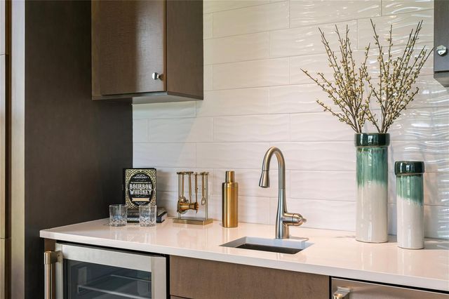 11292 KINGLY LANE, Odessa, FL 33556