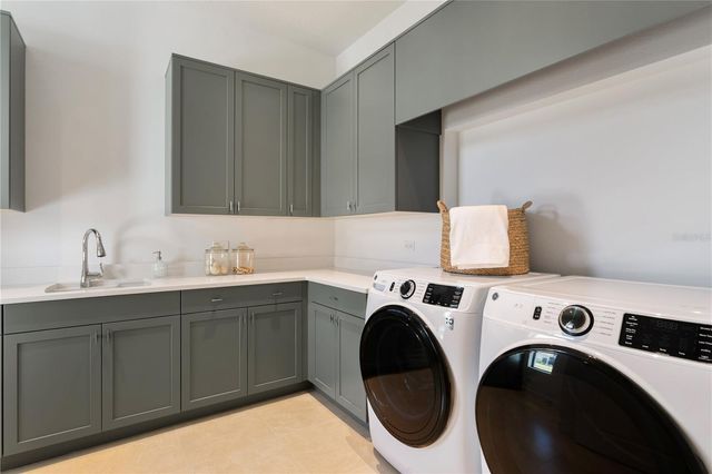 11292 KINGLY LANE, Odessa, FL 33556