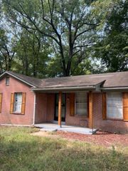 4897 SOUTHAVEN RD, Memphis, TN 38109