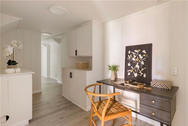 2054 Kenilworth, Los Angeles, CA 90039