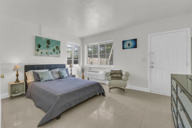503 75th St 7504, Miami Beach, FL 33141